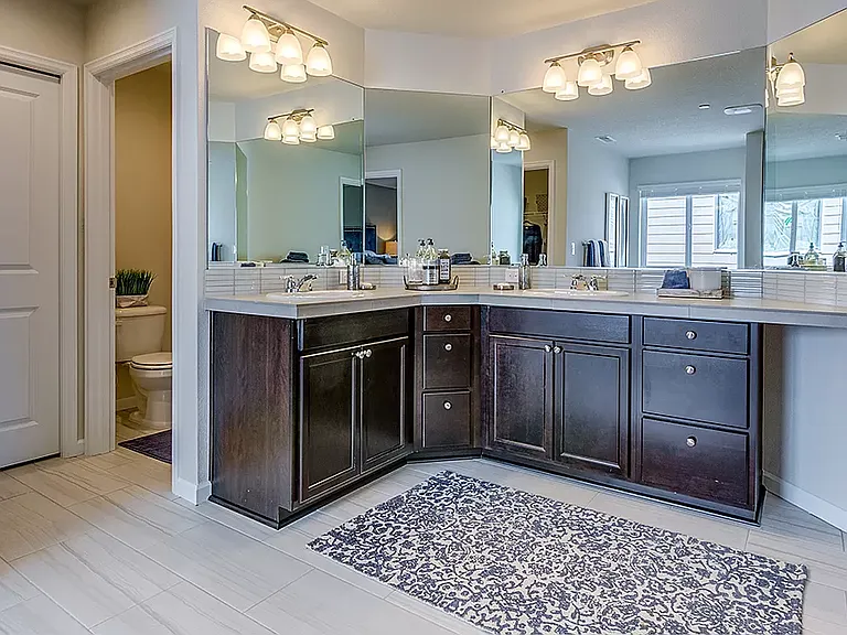 3664 NE Pioneer St — Photo 10