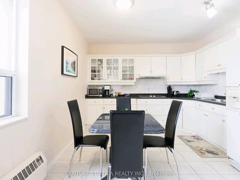 3199 Dufferin St #2 — Photo 5