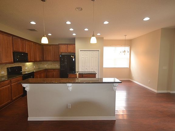 2nd image of 721 Legacy Park Dr