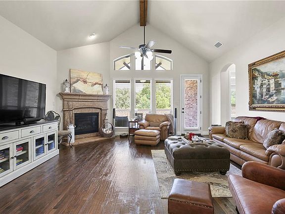 3rd image of 8909 James Dr