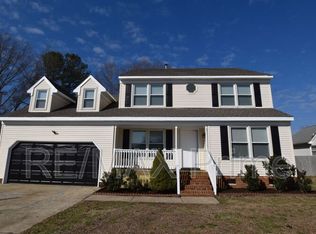 204 Knells Ridge Dr, Chesapeake, VA 23320