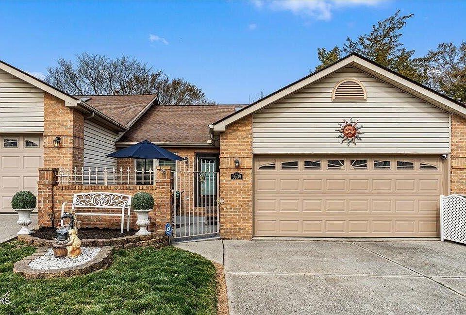 1st image of 9509 Hyacinth Way