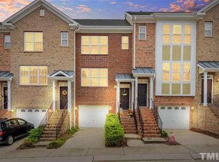 1031 Summerhouse Rd, Cary, NC 27519