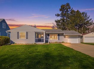 142 Sherwood Dr, Lexington, OH 44904