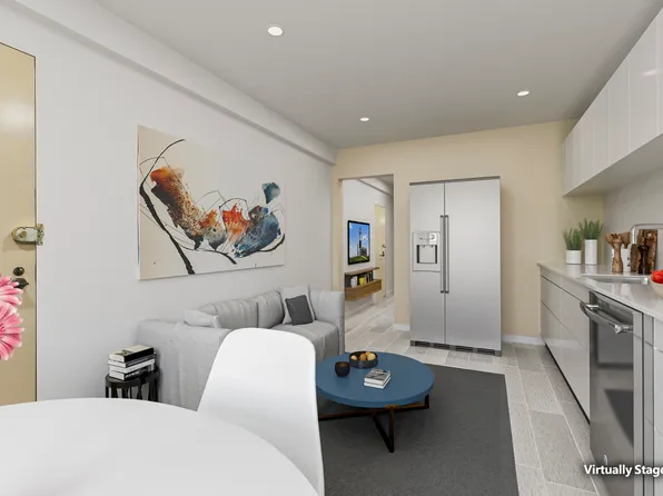 347 East 53rd Street image 3 of 11