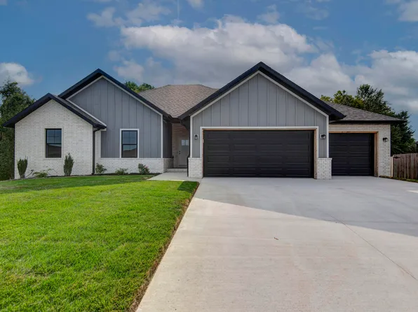 3550 W Overland Street, Springfield, MO 65807