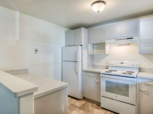 1439 NW Juniper St APT 5, Bend, OR 97703