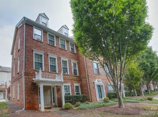 11130 Bladworth Ct, Charlotte, NC 28277
