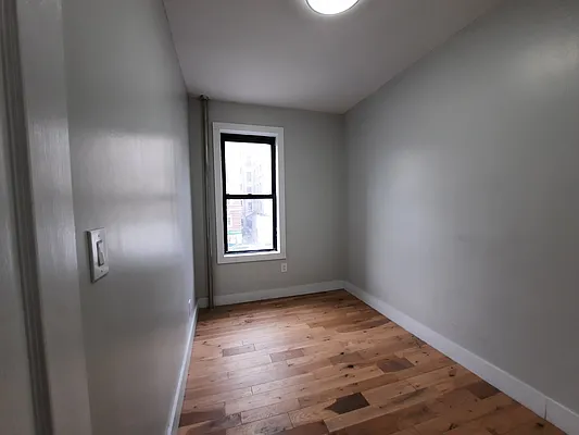 Rented by BRICK & GALO REALTY CORP | media 26