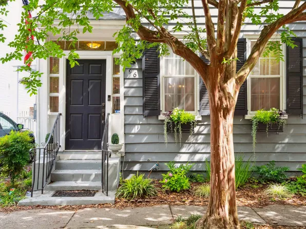 96 Queen St, Charleston, SC 29401