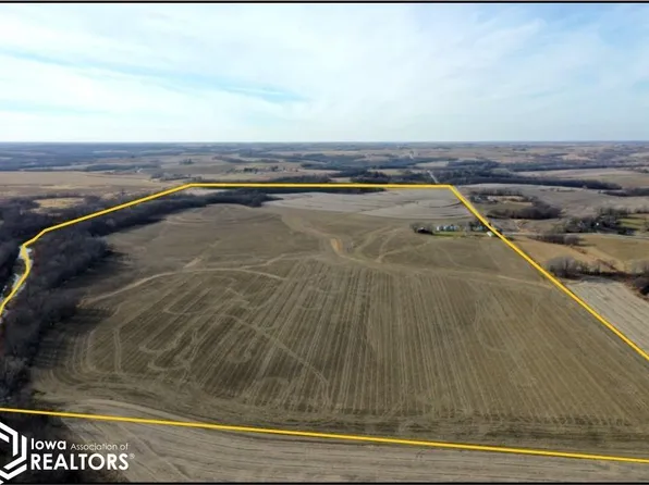 Nevada St, Knoxville, IA 50138