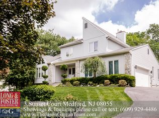 3 Sunset Ct, Medford, NJ 08055