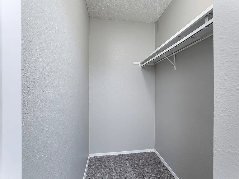 Walk-In Closets