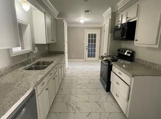 2104 Sharon St, Pasadena, TX 77502