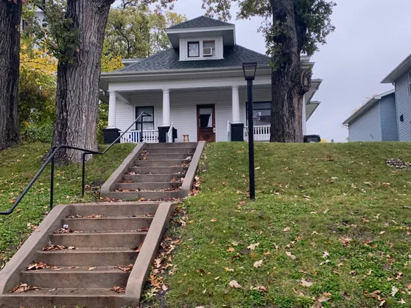 506 S Dodge St, Iowa City, IA 52240