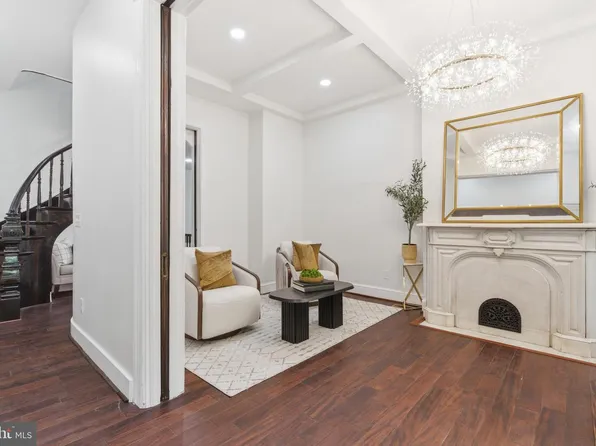 1526 McCulloh St, Baltimore, MD 21217