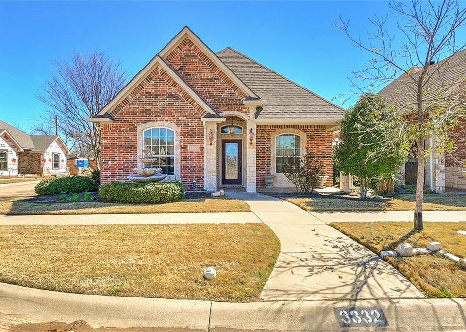 1st image of 3332 Fountain Way