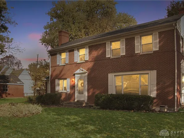 301 Telford Ave, Oakwood, OH 45419
