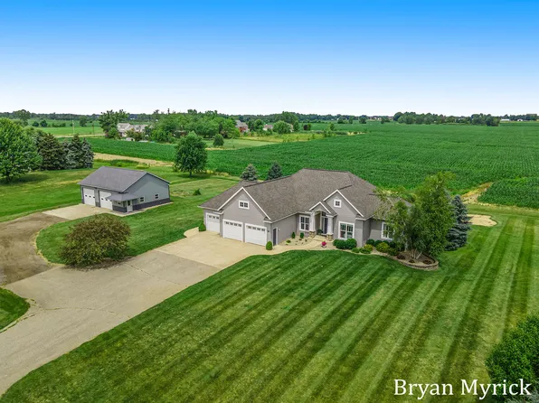 4971 146th Ave, Holland, MI 49423