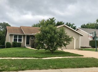 7429 SW 24th Ter, Topeka, KS 66614