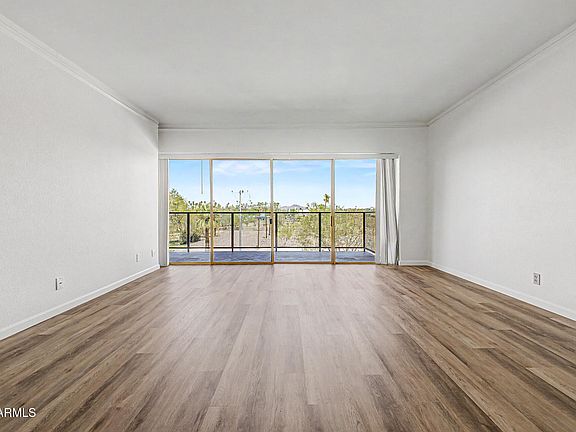 4th image of 4750 N CENTRAL Avenue #3A