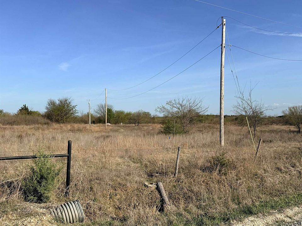 2nd image of 18228 Porter Rd