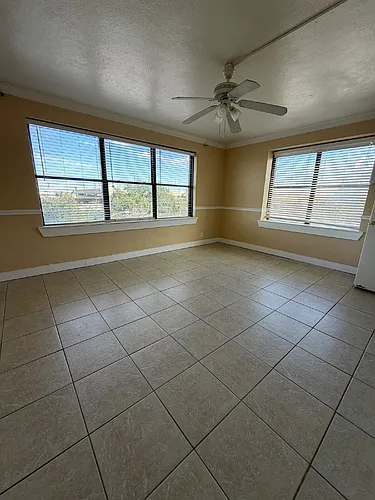 311 W Ashley St Photo 1