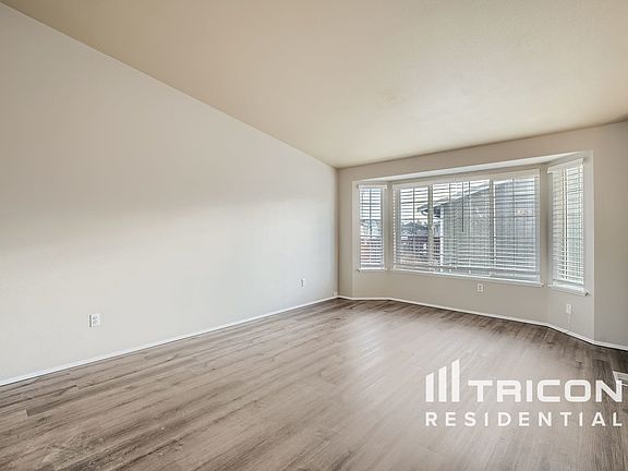 5th image of 17009 116th Ave E