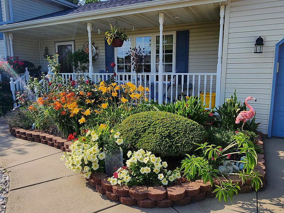 1367 Country Knoll Pl, Saint Joseph, MI 49085 Zillow