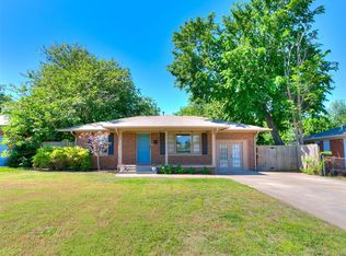 2100 Hasley Dr, The Village, OK 73120