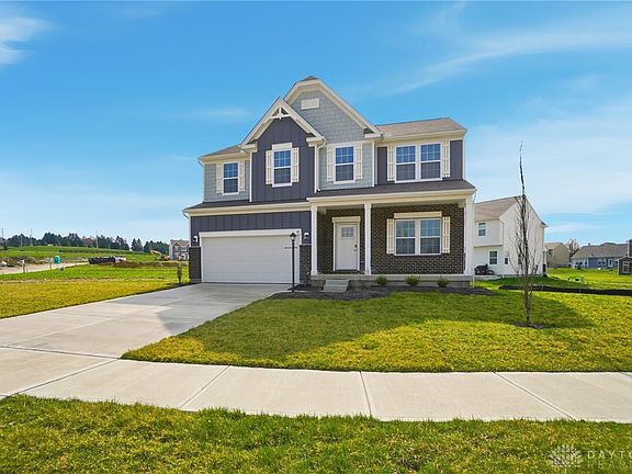 2nd image of 85 Chestnut St