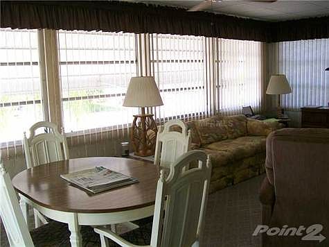 4th image of 821 Trento Dr