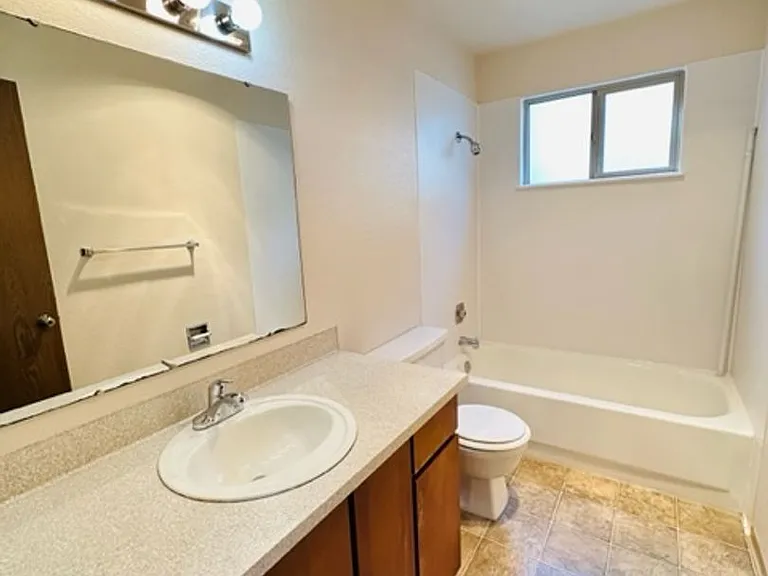 5631 Highway Pl — Photo 12