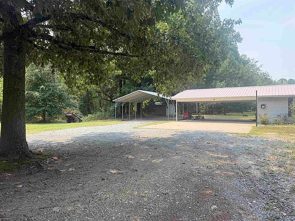 2nd image of 2604 Oakwood Rd