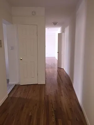 Rented by Roberto Guilbet, LREB | media 26