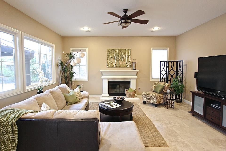 Beautiful Family Room