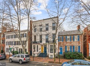 3040 P St NW, Washington, DC 20007