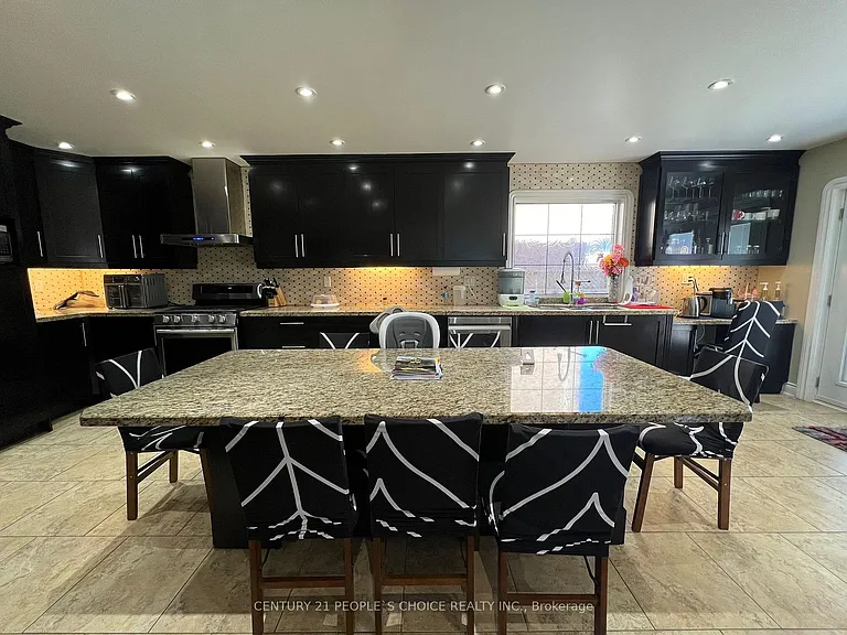 57 Fallstar Cres #MAIN AND SECOND FLOO — Photo 4