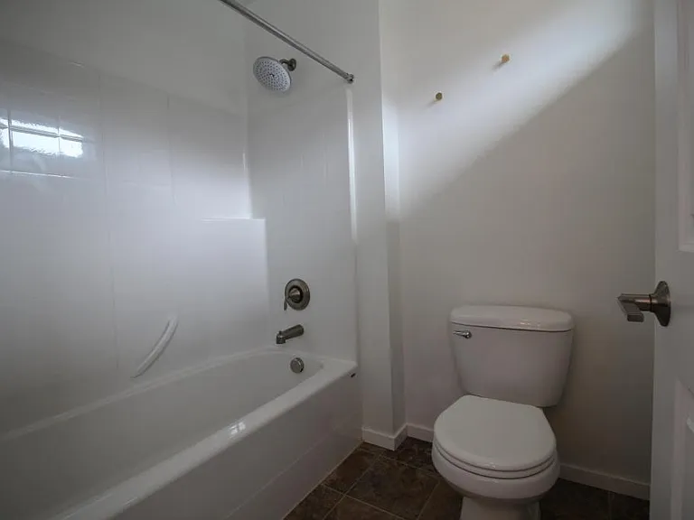 2551 W Sorbonne Dr — Photo 16