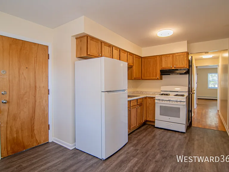 9654 Golf Terrace Des Plns #1W-1 — Photo 7