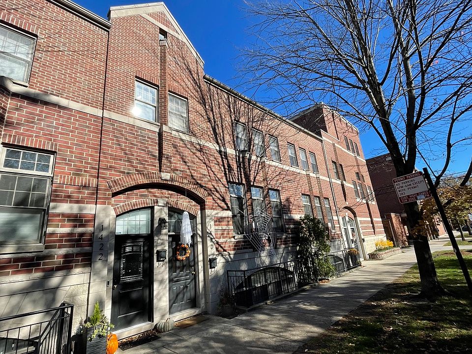 1st image of 1420 W Waveland Ave