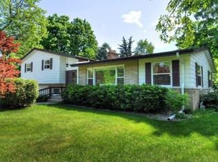 8054 N 37th St, Brown Deer, WI 53209