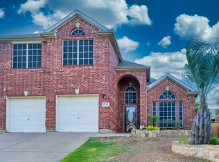 1510 Chateau Ln, Mansfield, TX 76063
