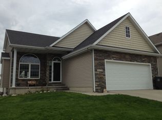 3110 E 52nd St, Des Moines, IA 50317