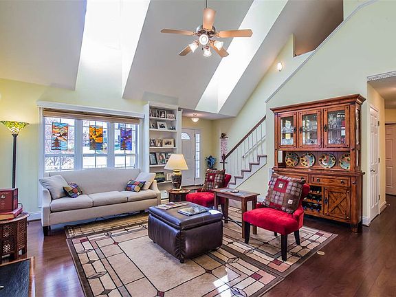 5th image of 433 Ashley Oaks Dr