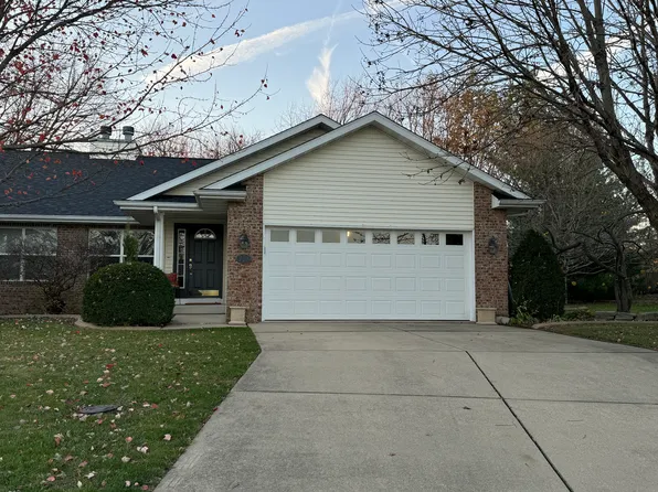 707 Money Tree Dr #707, Chatham, IL 62629