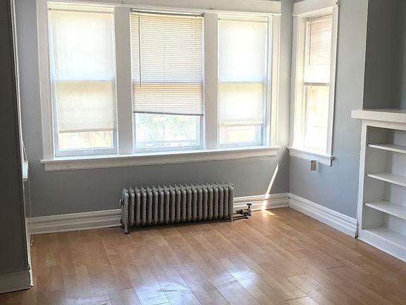 5th image of 4730 N Saint Louis Ave #2