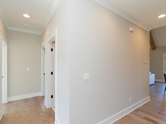 5th image of 7531 Paxton Cir #7