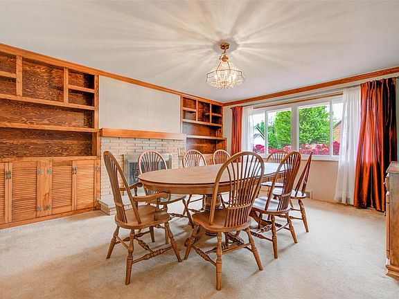 5th image of 105 Graeser Acres