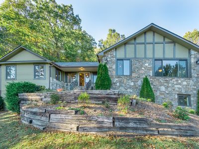 1227 Rocky Knob Rd, Waynesville, NC, 28786